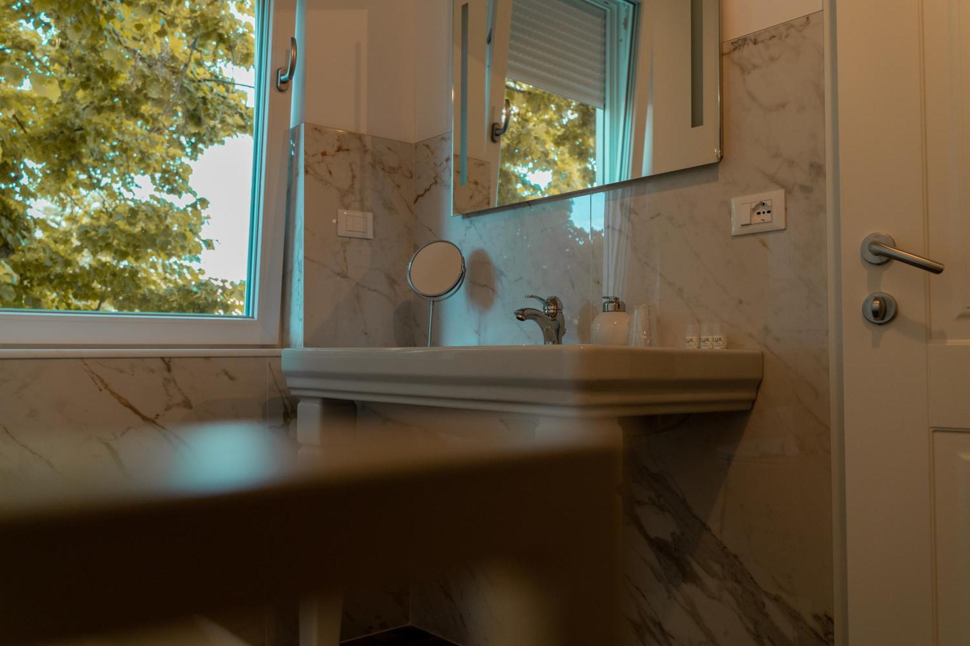 Locanda Gaudemus Sistiana Bagian luar foto